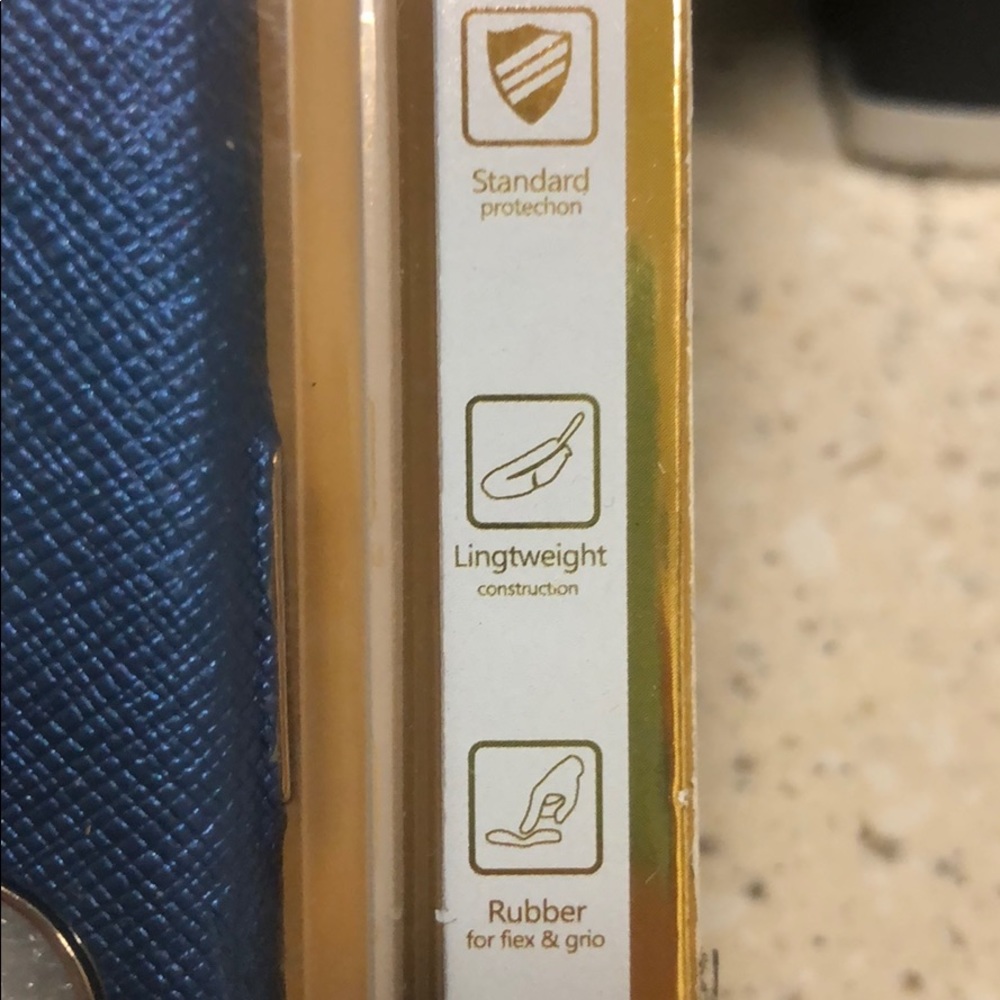 iPhone XS case - Picture 5 of 8